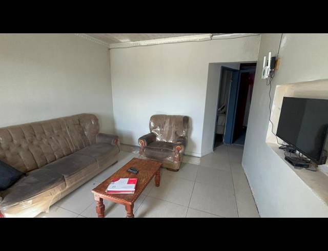 2 BEDROOM HOUSE FOR SALE IN MFULENI